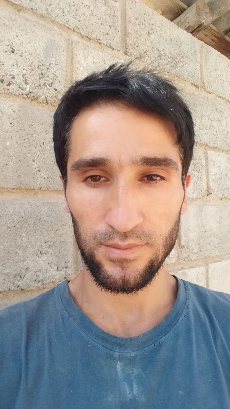  45715398  Huseyn, 35 ,    