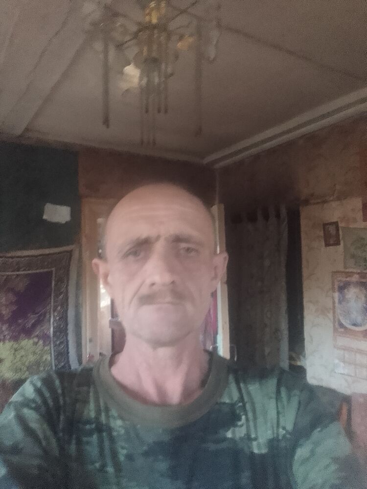  49652548  , 52 ,    