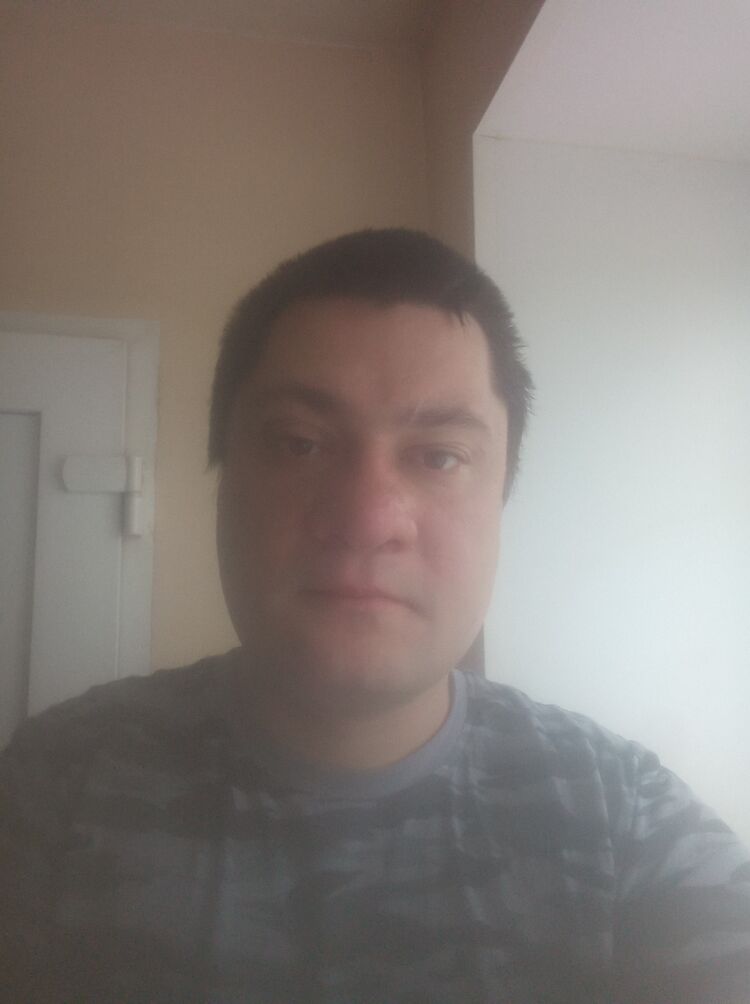  44038048  , 31 ,    