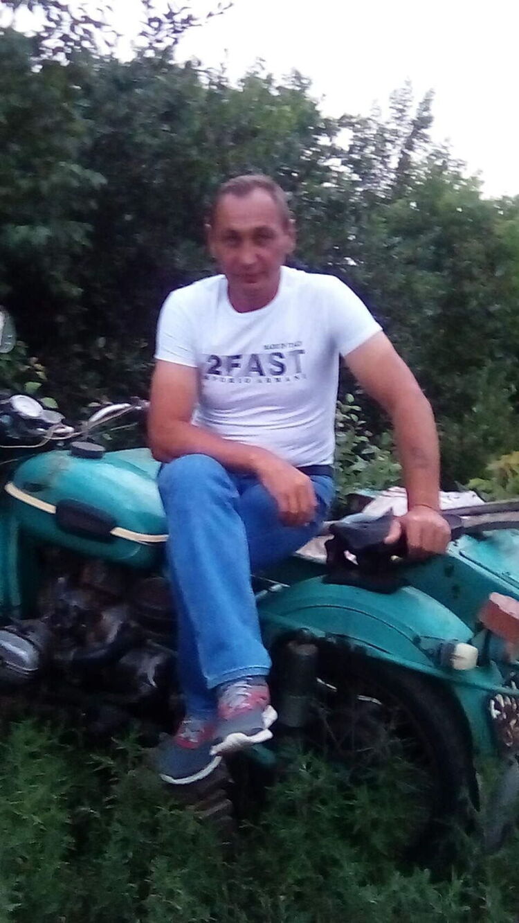  40817608  , 48 ,    -