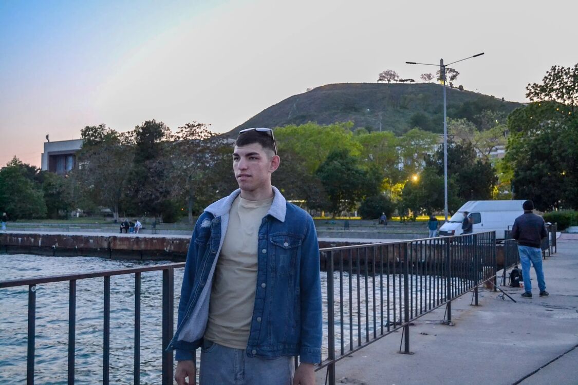  ,   Igor, 23 ,   ,   