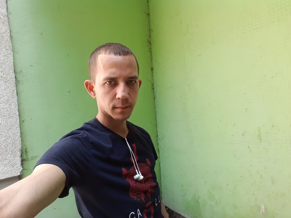 ,   Ivan, 36 ,     , c 