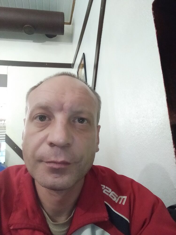  21301878  , 48 ,    