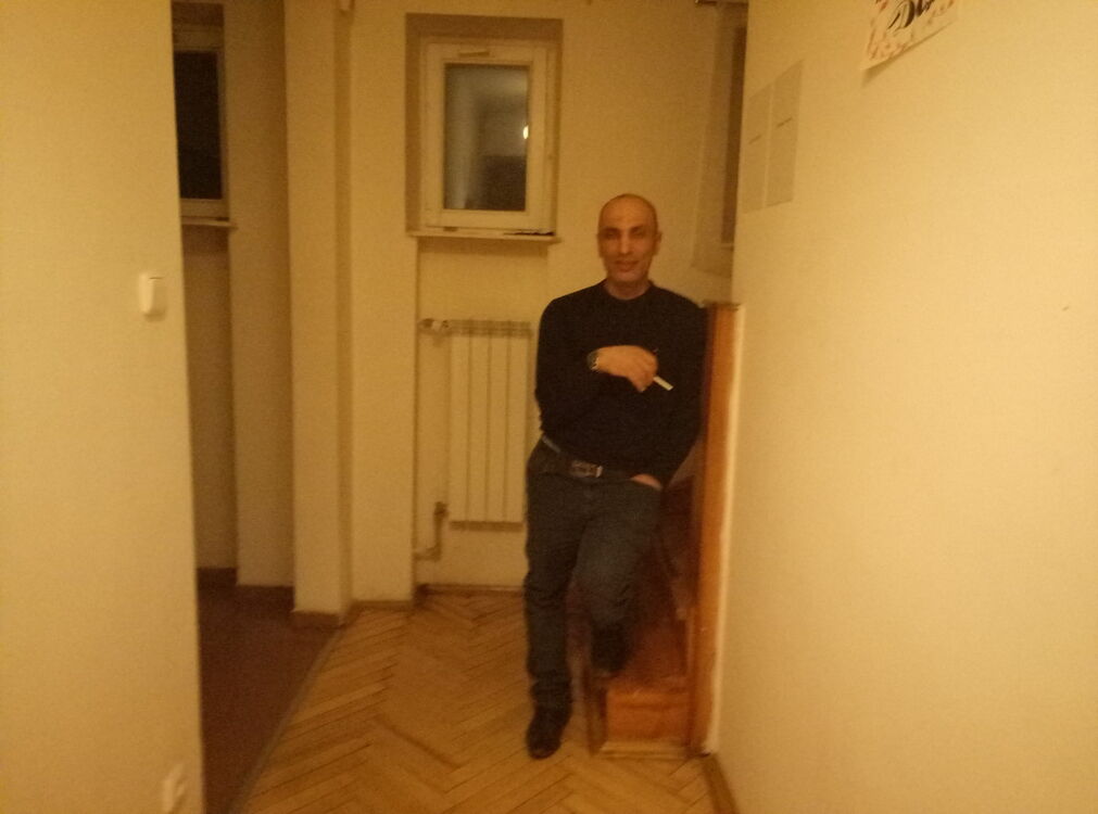  15121098  Chilashvili, 41 ,    Warszawa