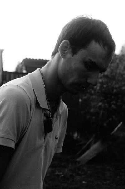  ,   Ruslan, 37 ,   ,   , c 