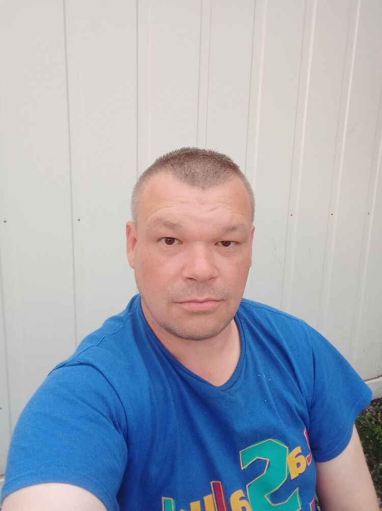  35595168  , 44 ,    