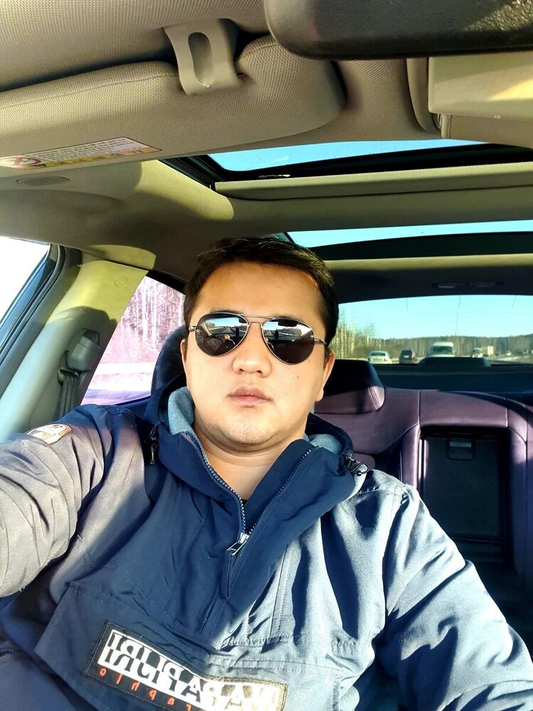  22421558  Sayat, 34 ,    