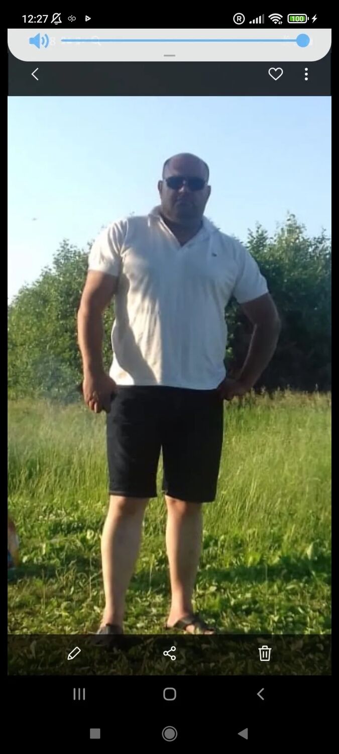  39875978  Ayxan, 49 ,    