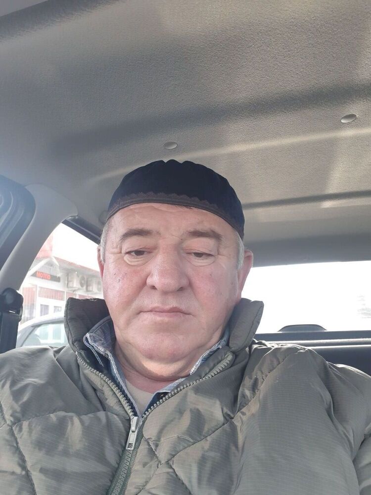  38770288  , 51 ,    