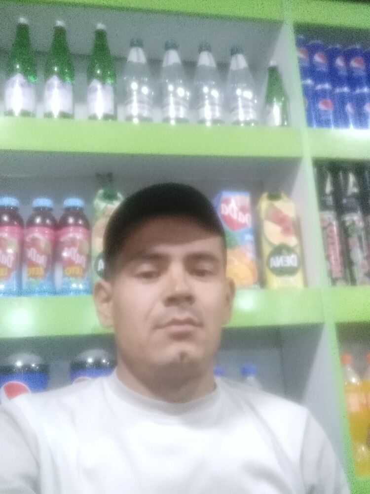  39697418  Rovshan, 31 ,    