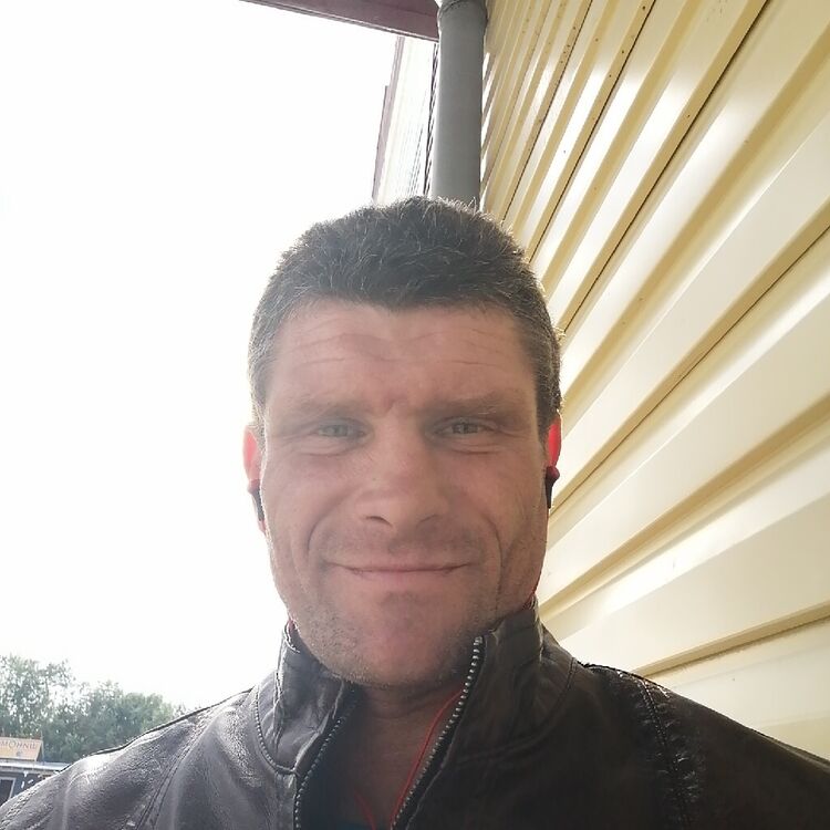  44881158  , 46 ,    