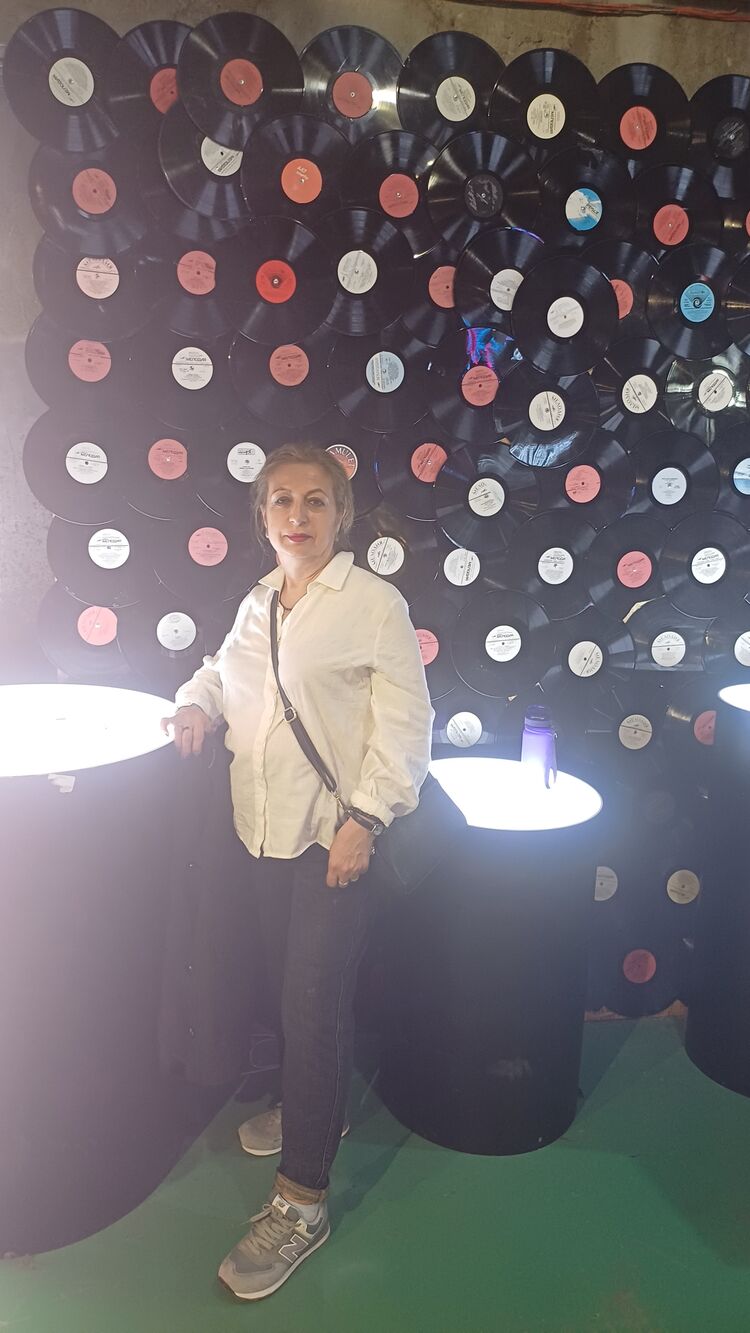  ,   , 61 ,   c , 