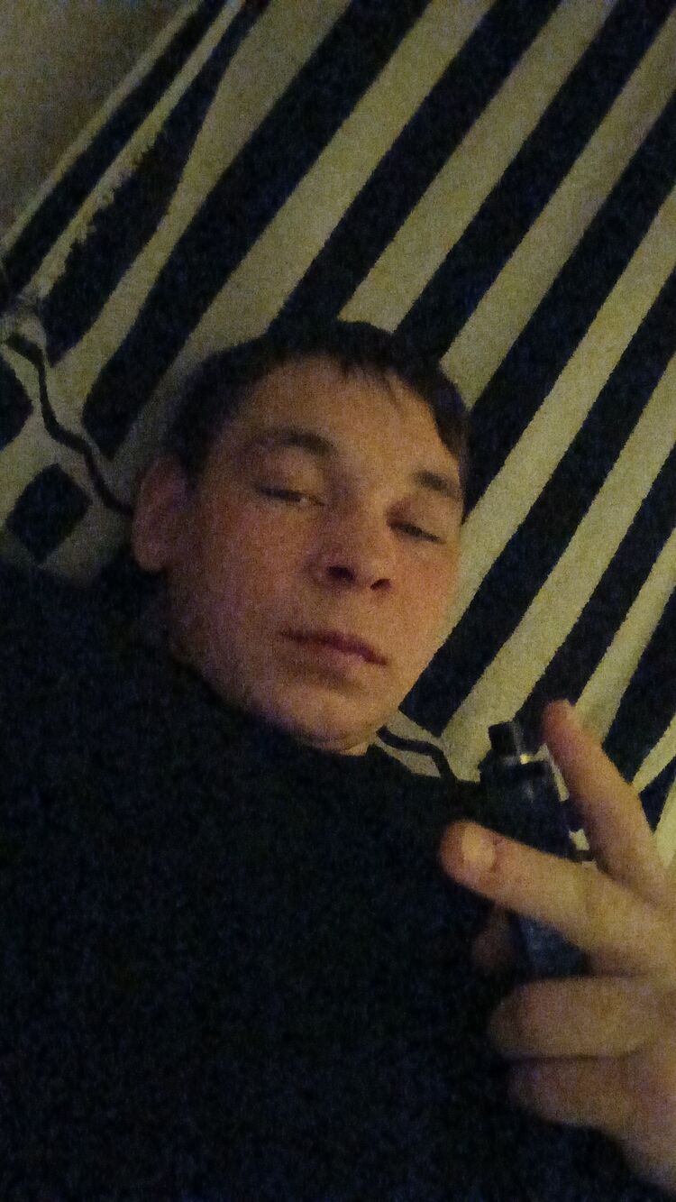  48620118  , 28 ,    