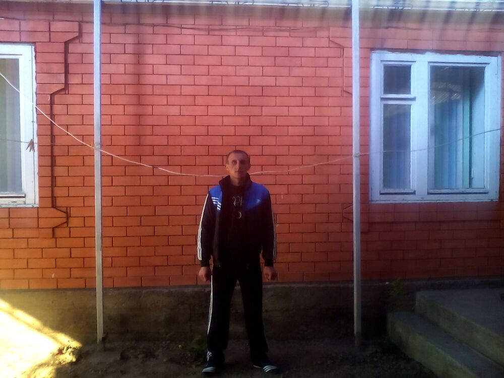  5573178  Evgenei, 44 ,    