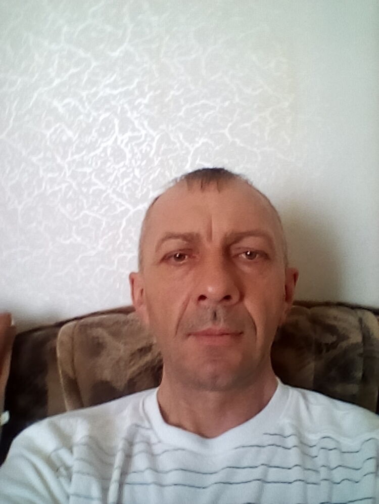  18973828  , 52 ,    