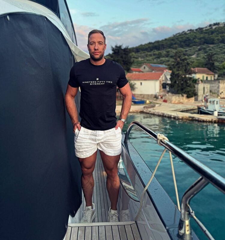 ���� 45308118 ������� ������, 32 ����, ���� ���������� � �������-��-����