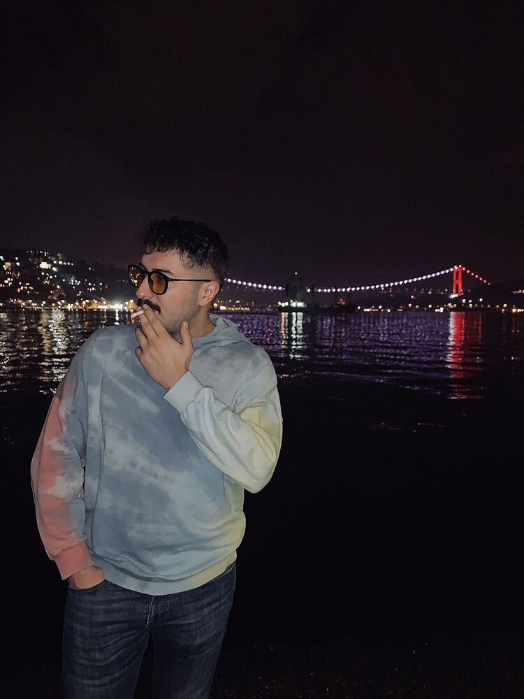  ,   Baho, 26 ,   ,   
