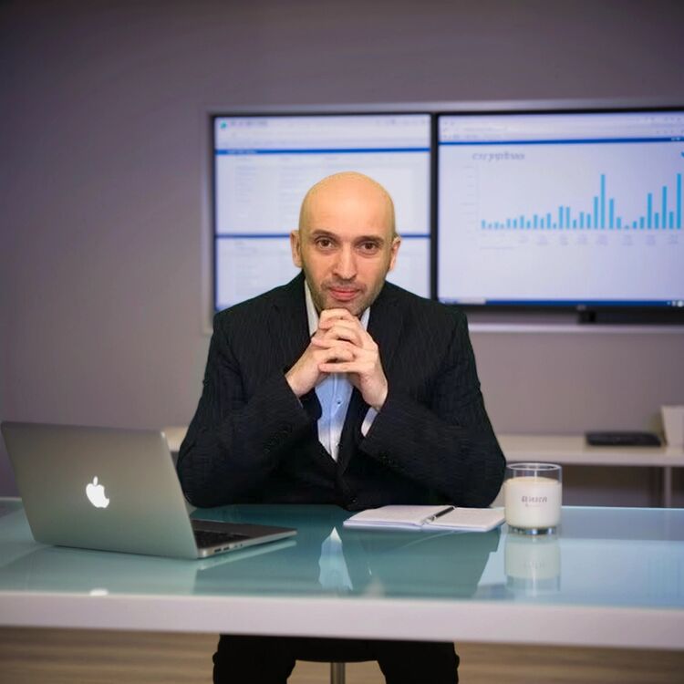  53074508  Gela, 44 ,    