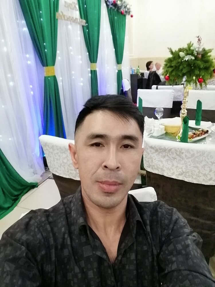  28478058  , 48 ,    
