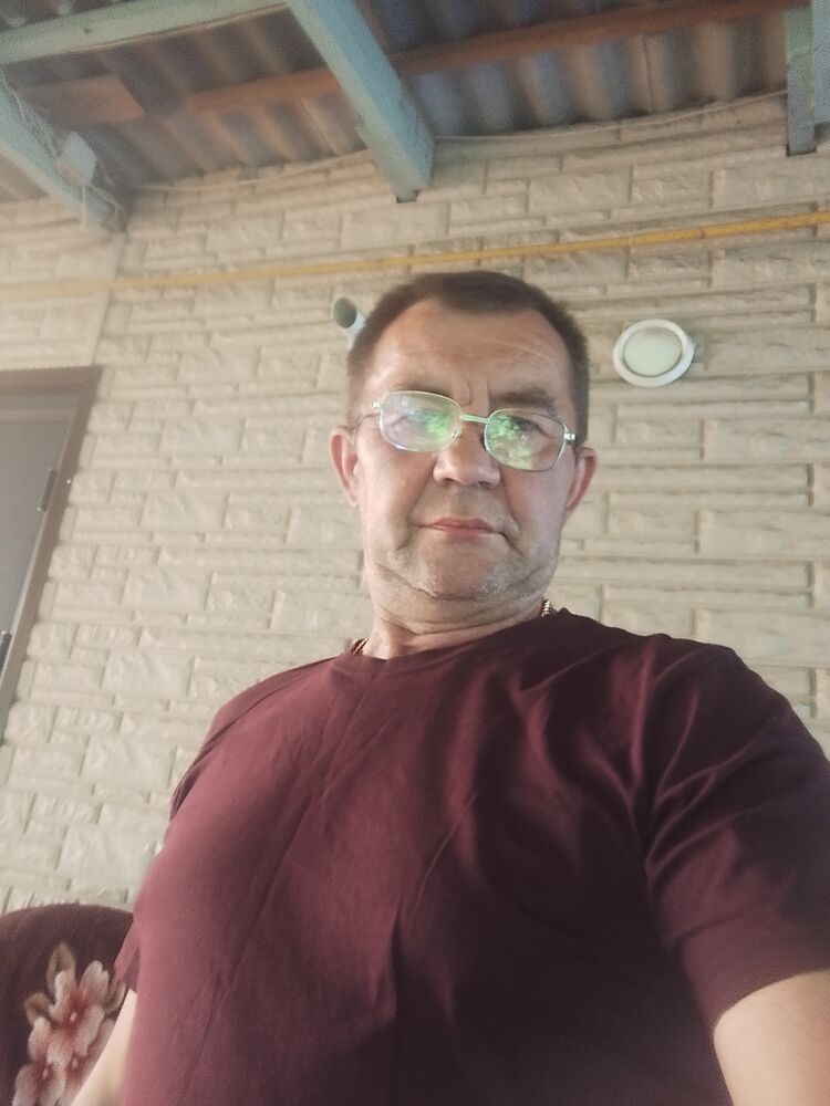 52823398  , 52 ,    