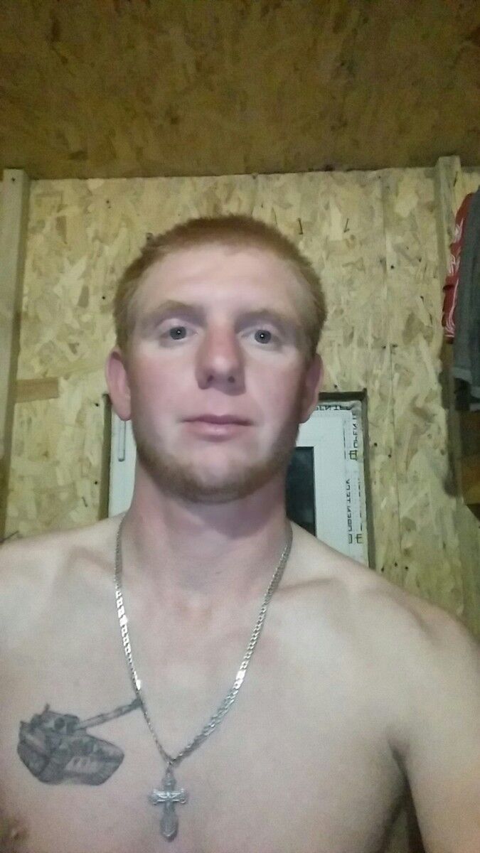  9511278  Vlad, 33 ,    