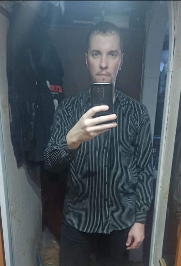  34572568  , 37 ,    