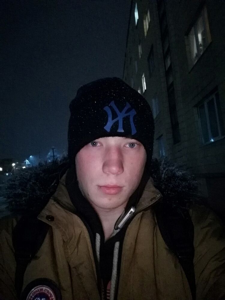  18403918  , 27 ,    