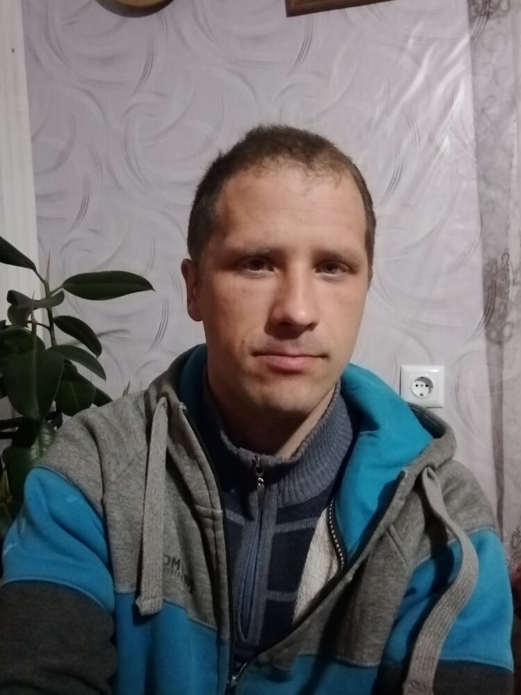  47001718  , 32 ,    