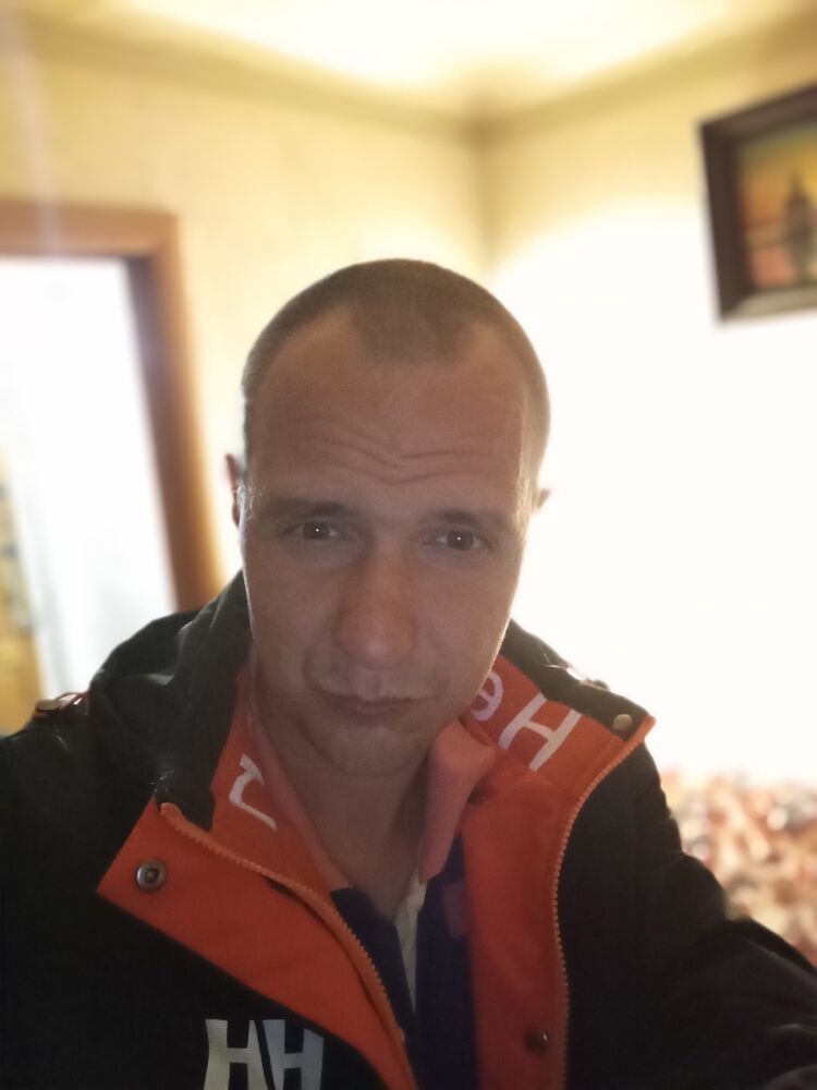  46889478  , 35 ,    