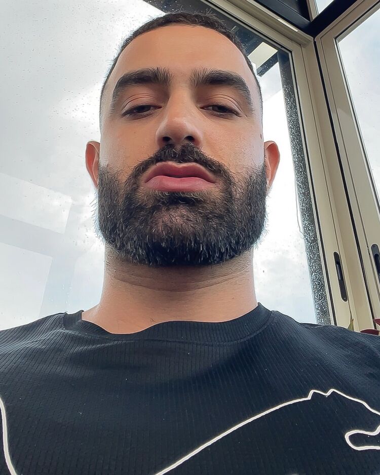  47665918  , 33 ,    