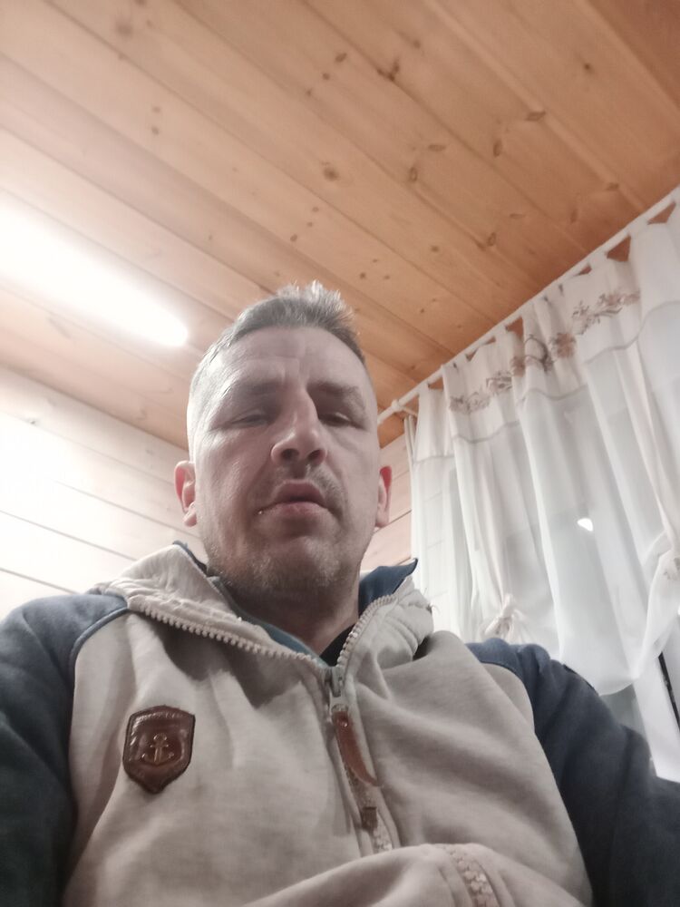  53317238  , 46 ,    