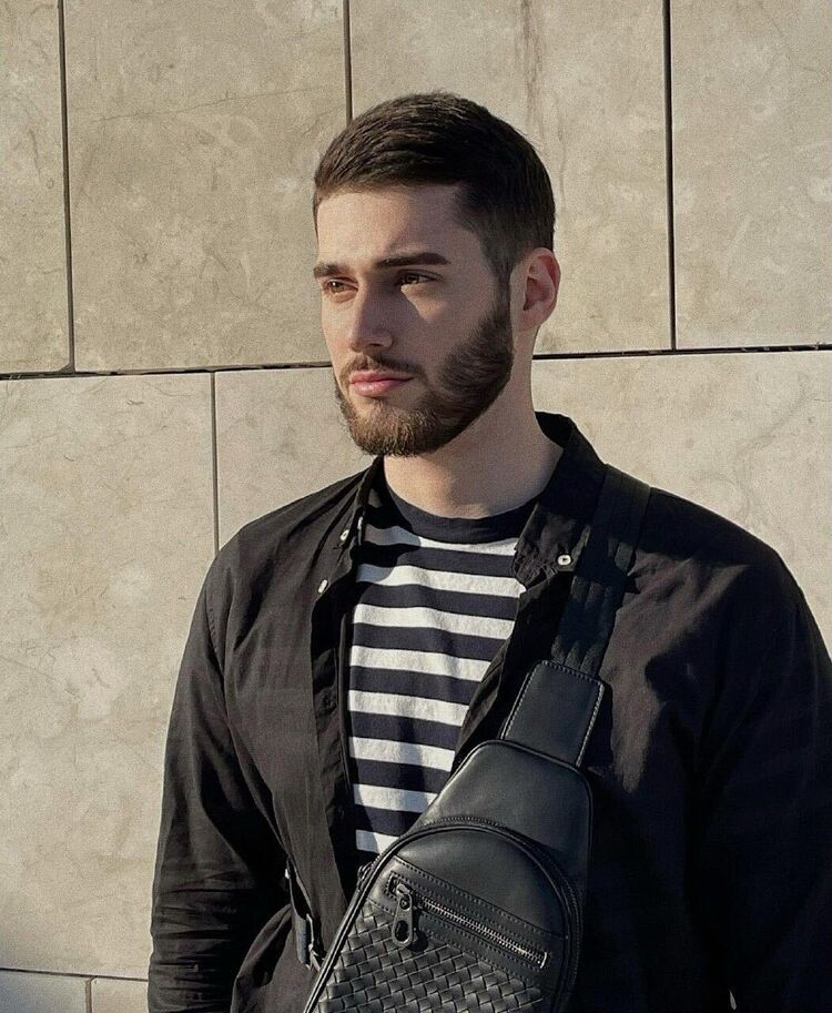  54168628  , 35 ,    -