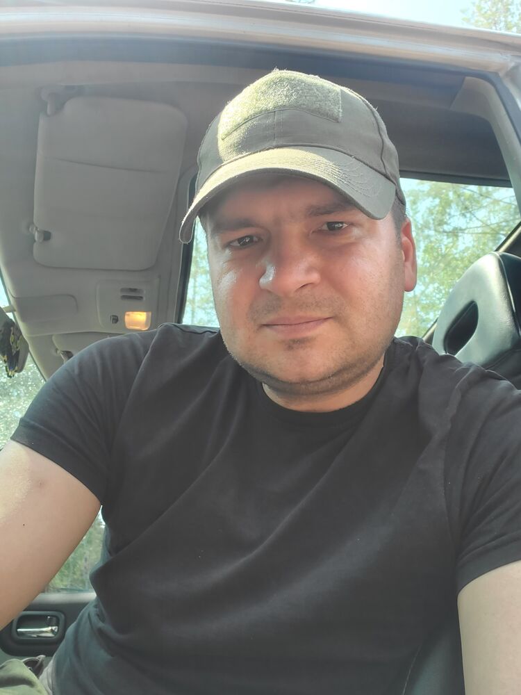  45715168  Aleks, 39 ,    