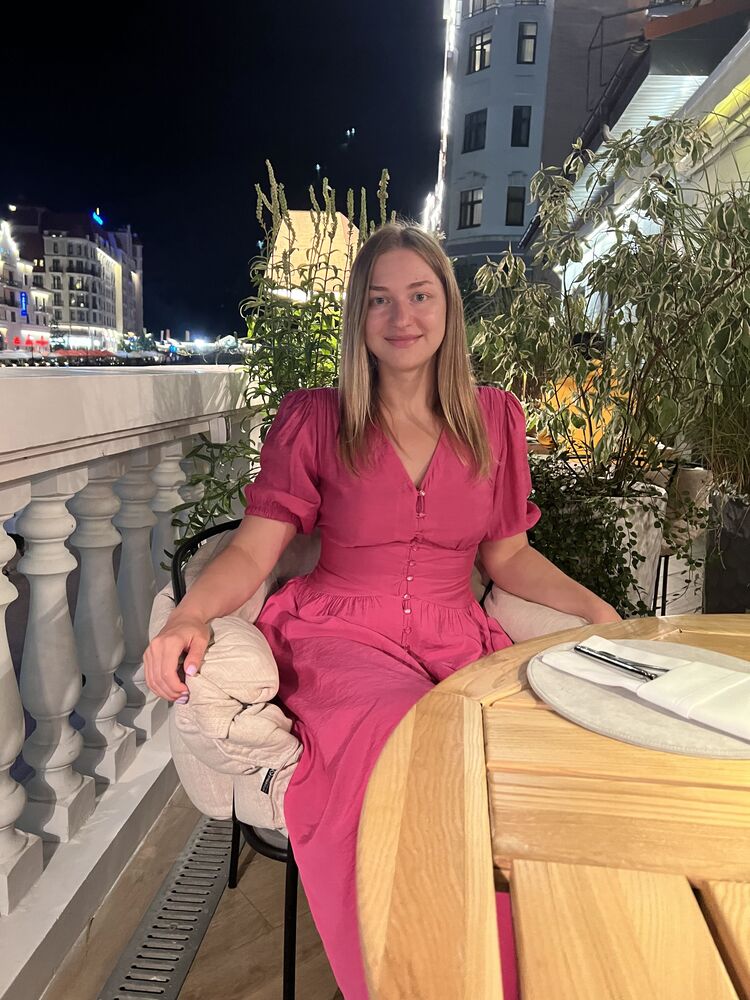 ���� 31825818 ������� ������, 32 ����, ���� ���������� � �����-����������