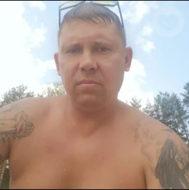  28827658  , 42 ,    