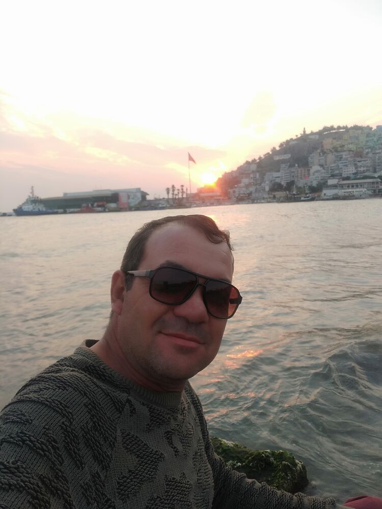  Aydin,   Playboy, 37 ,   ,   , c 