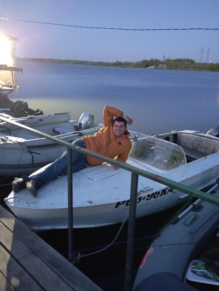  27715478  Garik, 36 ,    