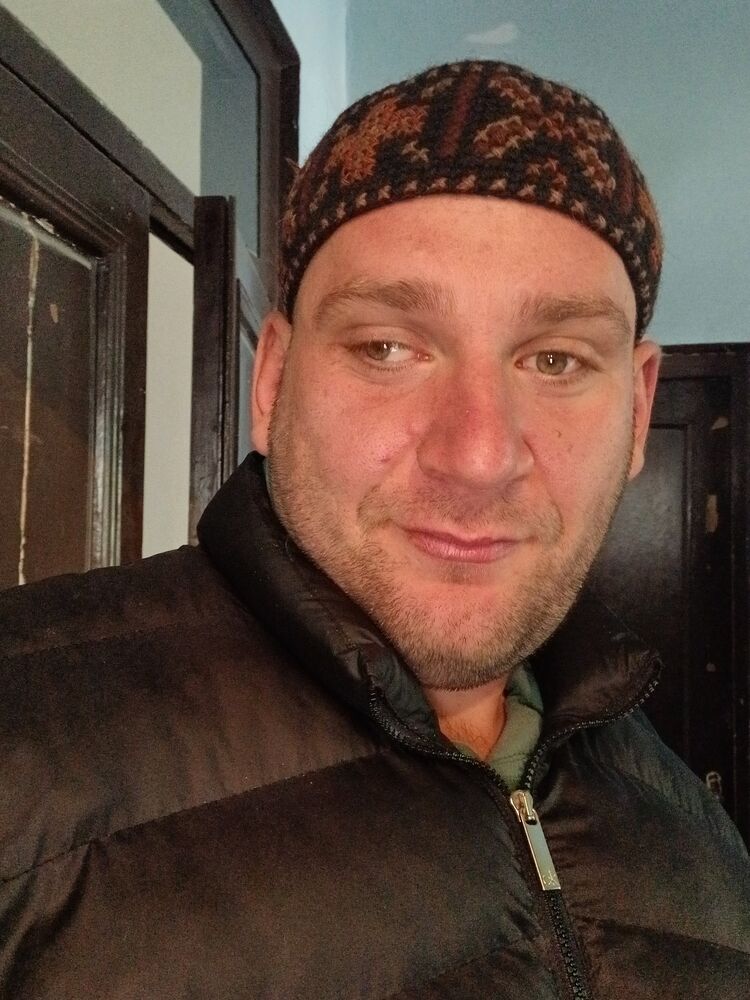  ,   Giorgi, 28 ,   ,   , c , 