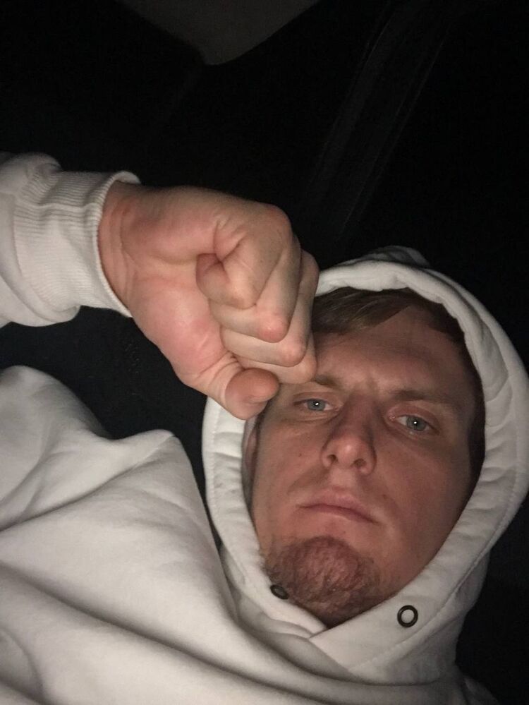  33703548  , 30 ,    