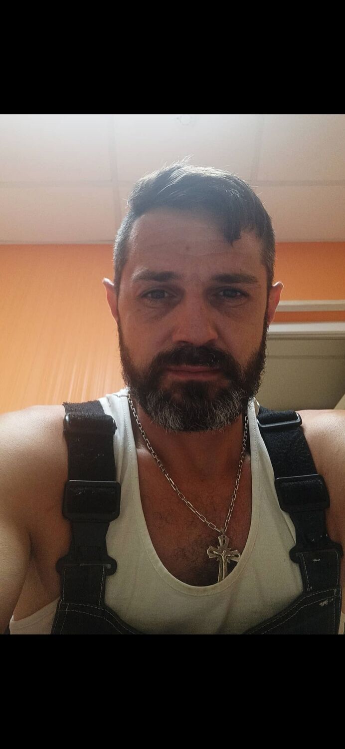  31047718  , 45 ,    