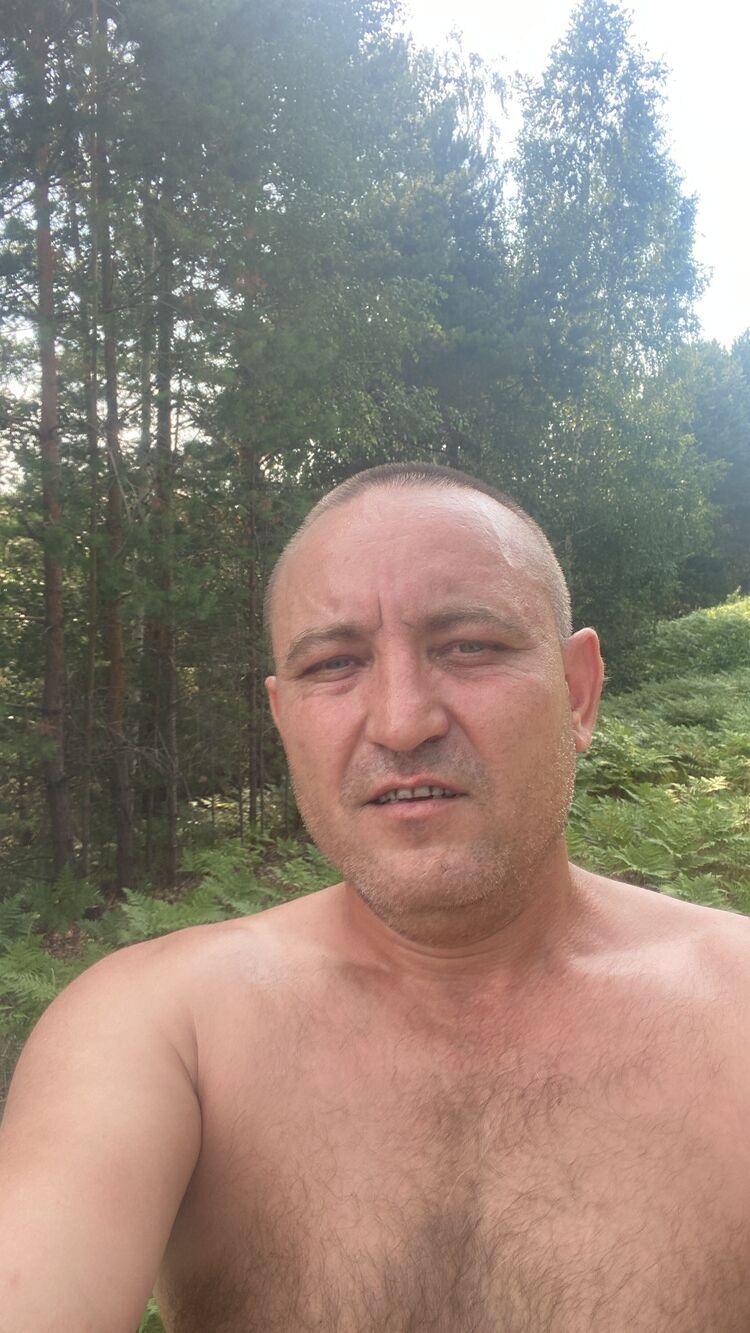  49758568  , 39 ,    
