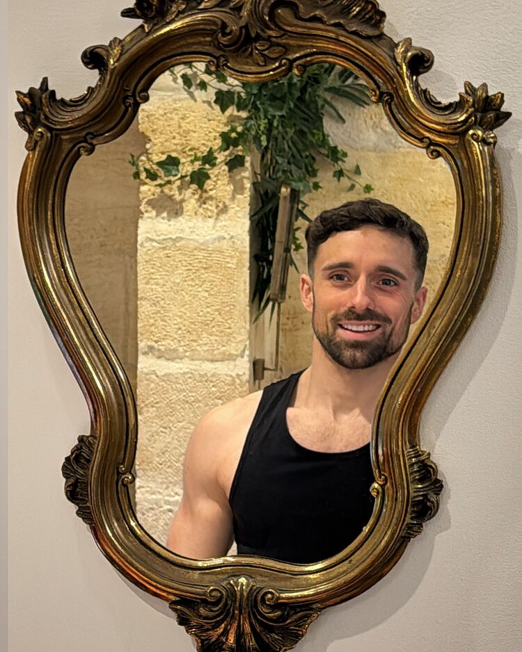  ,   , 33 ,   ,   