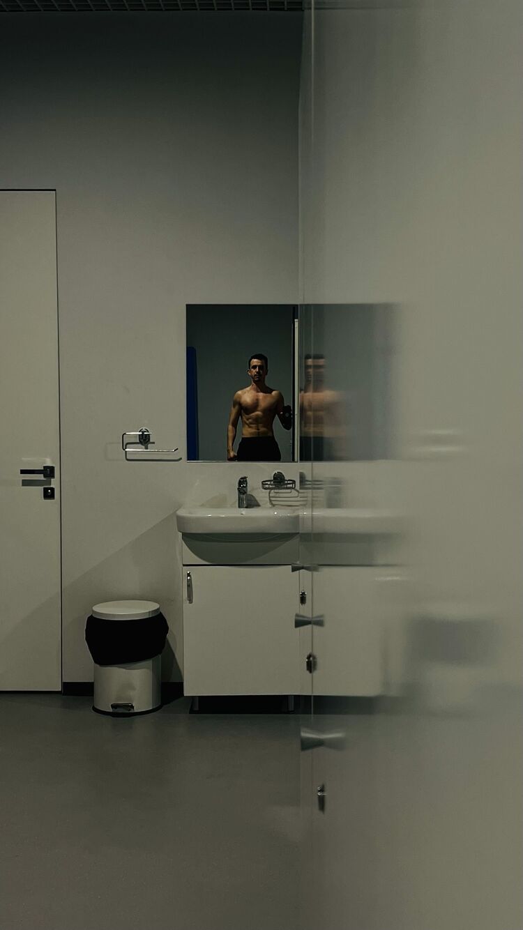 ���� 33191968 ������� ������, 37 ���, ���� ���������� � ����