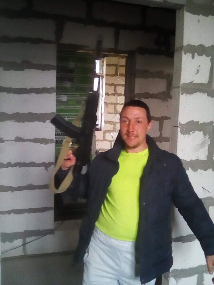  31155978  Sasha, 34 ,    