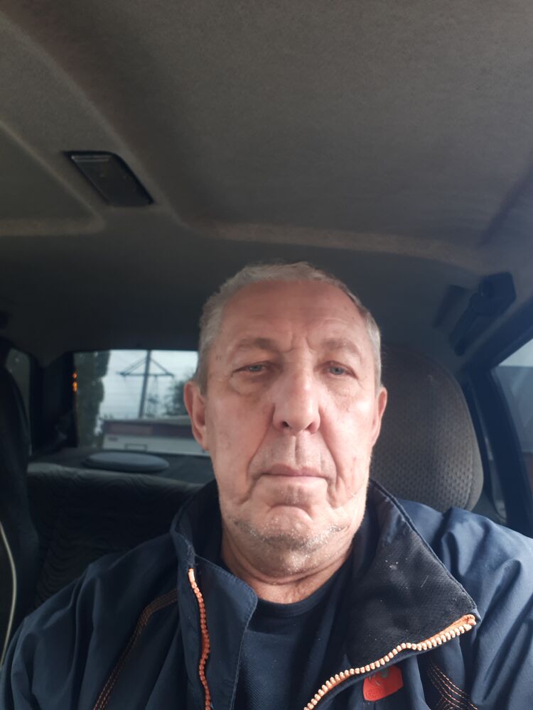  29709838  , 70 ,    