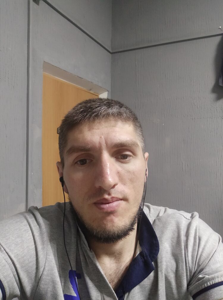  ,   Magomed, 32 ,   ,   
