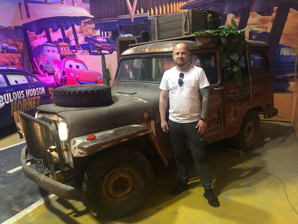  ,   Ivan, 40 ,   ,   , c 