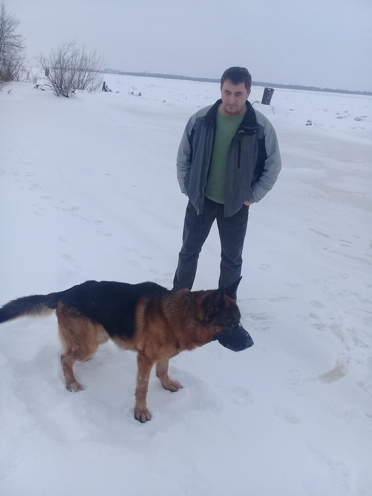  ,   Evgeniy, 48 ,   
