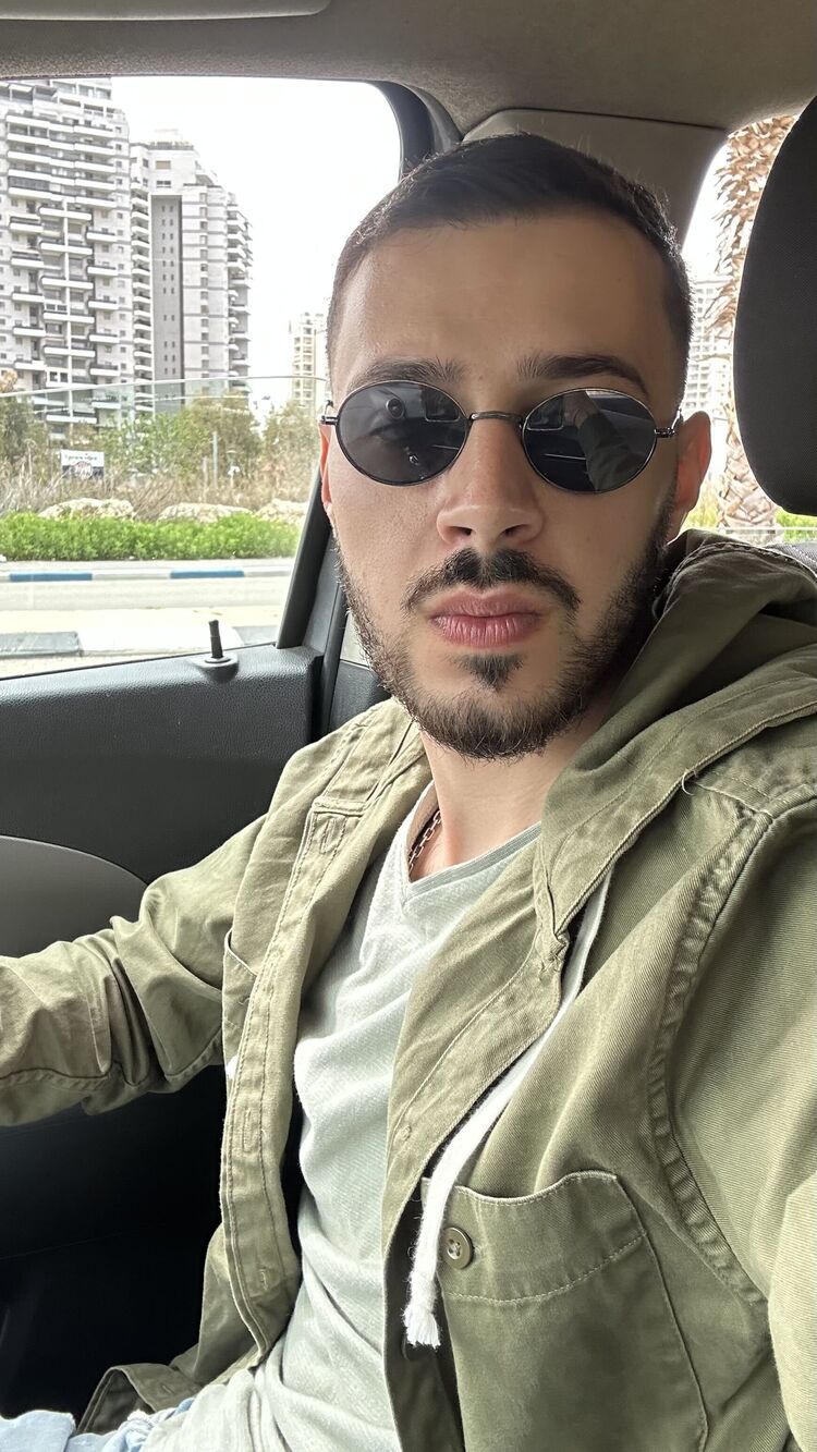 ,   David, 30 ,   ,   