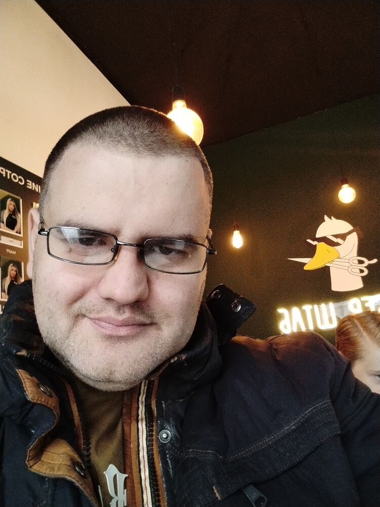  48327508  , 42 ,    
